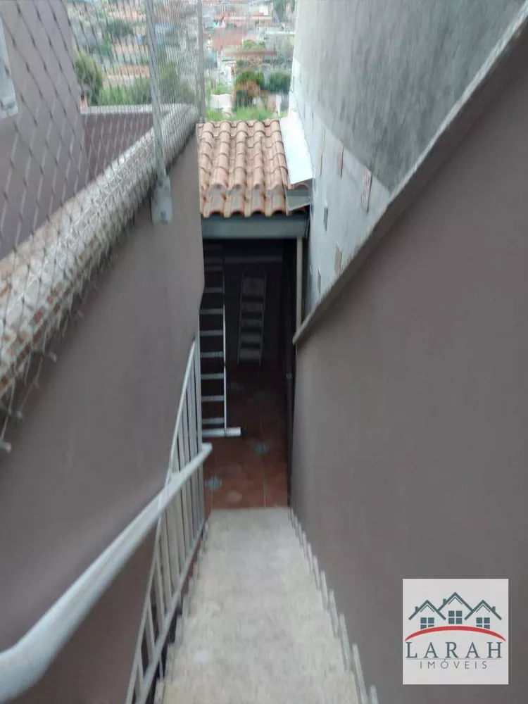 Sobrado à venda com 3 quartos, 180M2 - Foto 4