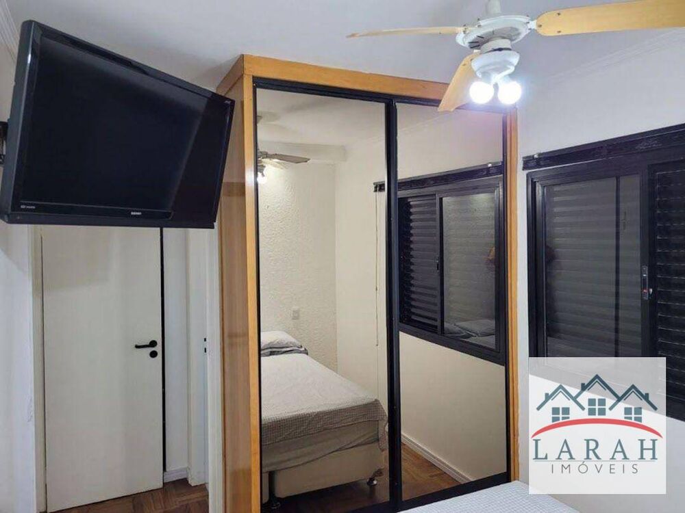 Apartamento à venda com 2 quartos, 61m² - Foto 1