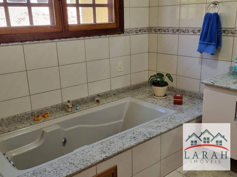 Casa de Condomínio, 5 quartos - Foto 1