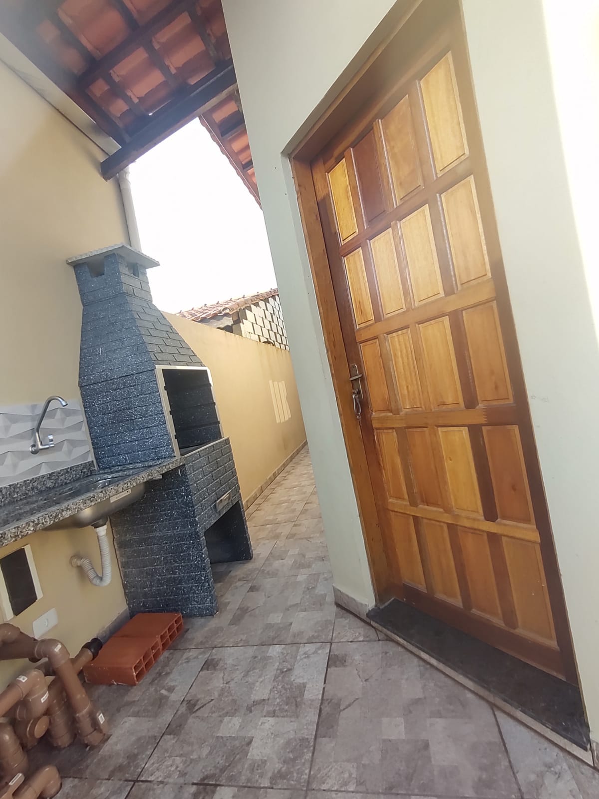 Casa à venda com 2 quartos, 60m² - Foto 14