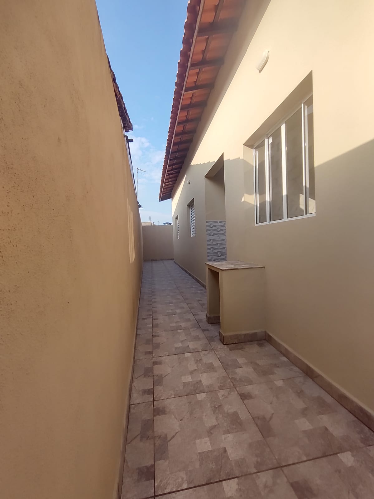 Casa à venda com 2 quartos, 60m² - Foto 17