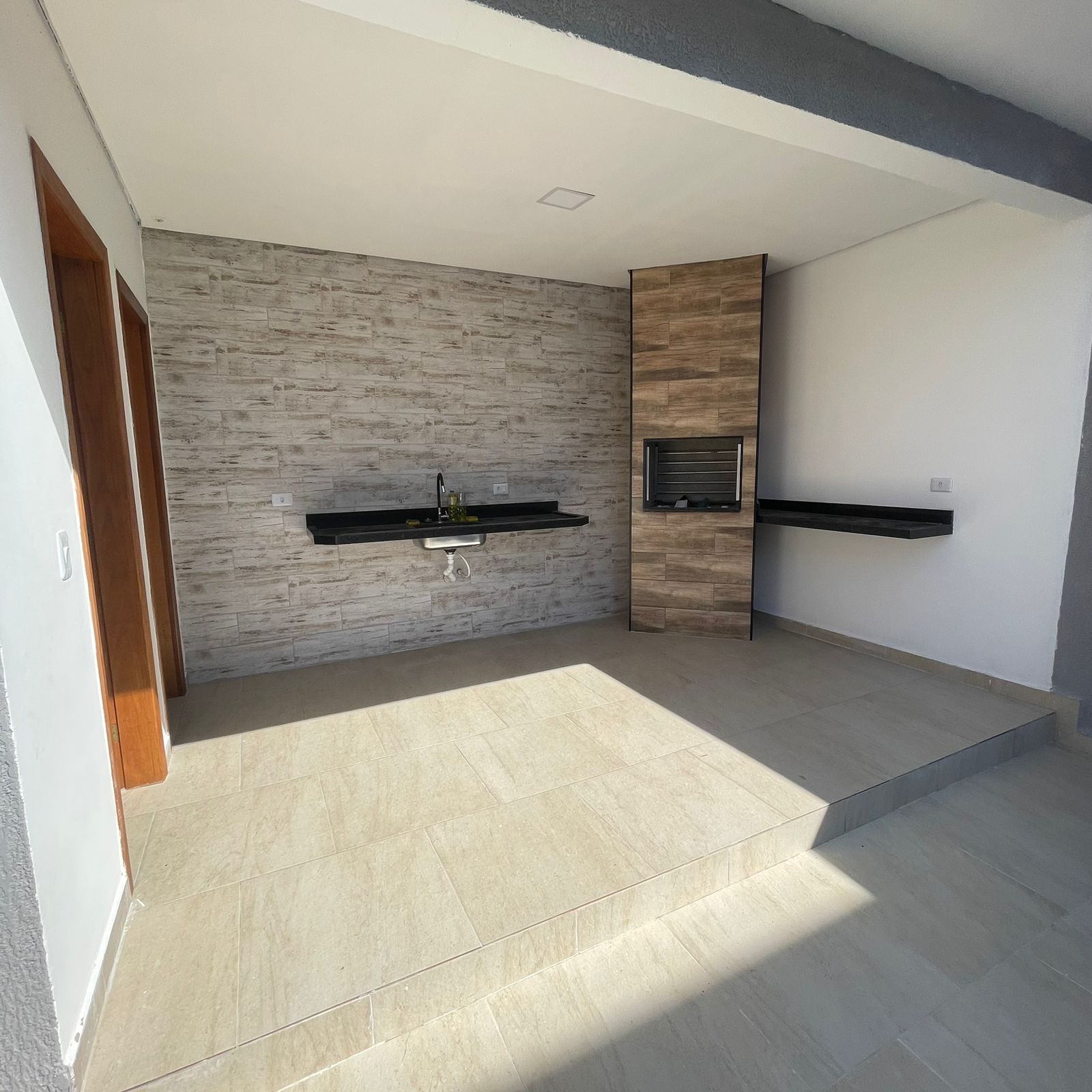 Casa à venda com 3 quartos, 137m² - Foto 11