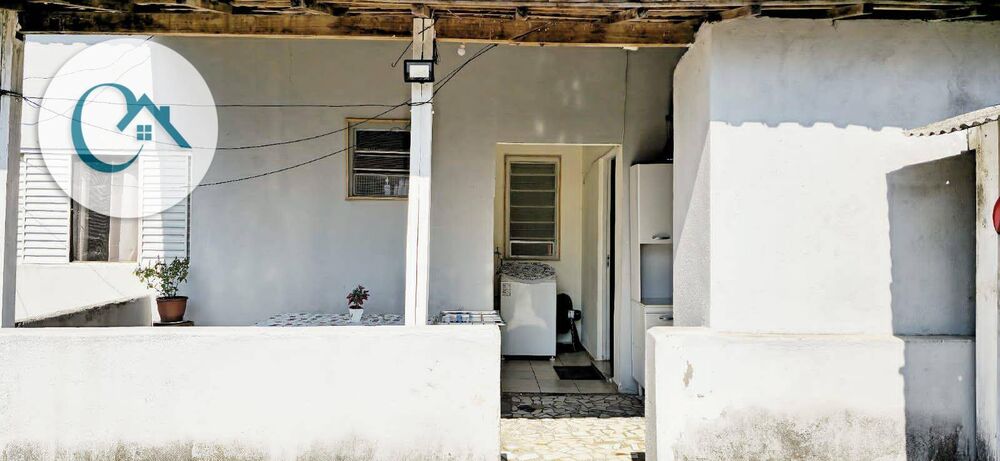 Casa à venda com 1 quarto, 50m² - Foto 3