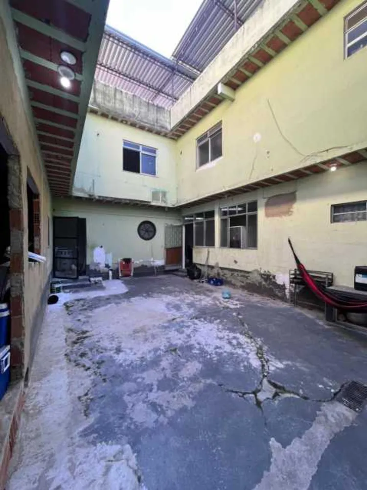 Casa, 3 quartos, 252 m² - Foto 30