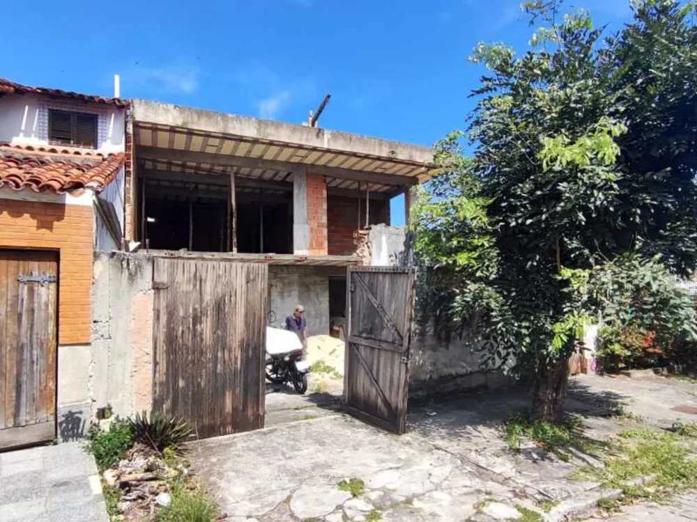 Casa, 6 quartos, 200 m² - Foto 3