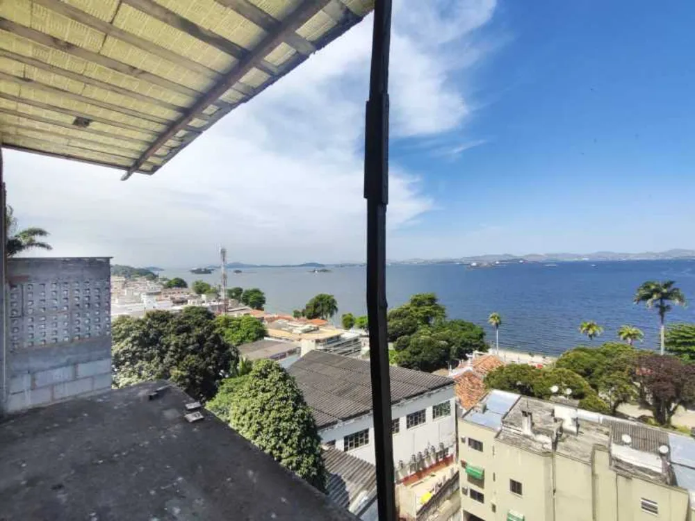 Casa, 6 quartos, 200 m² - Foto 27