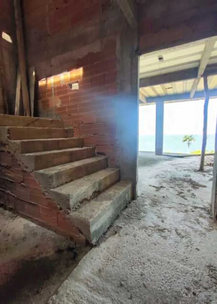 Casa, 6 quartos, 200 m² - Foto 4