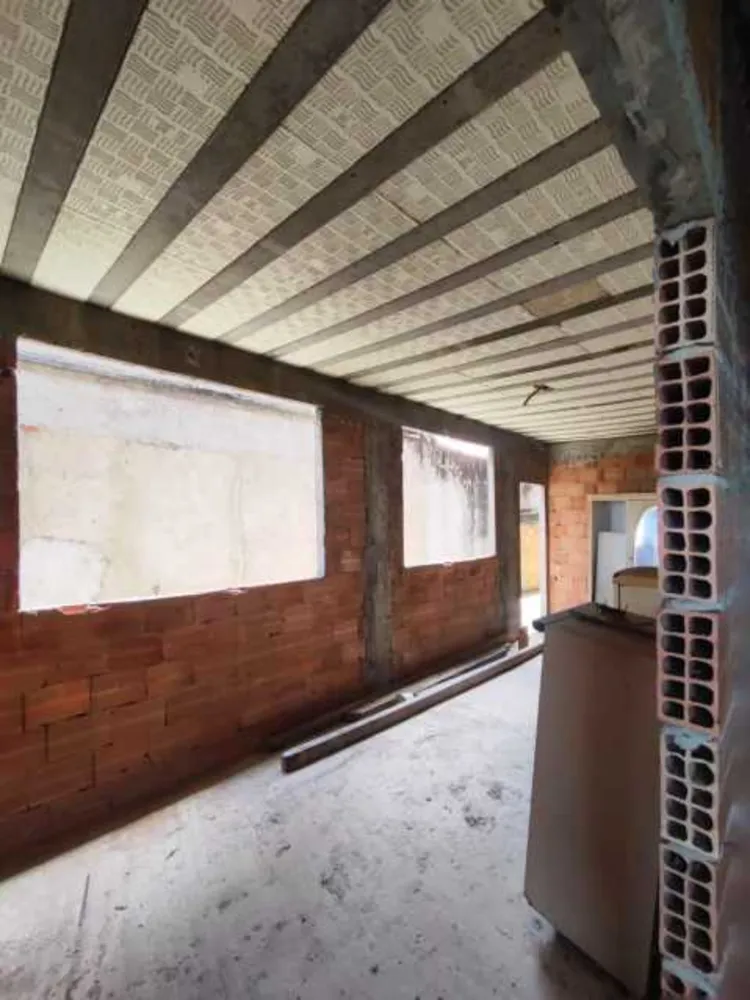 Casa, 6 quartos, 200 m² - Foto 2