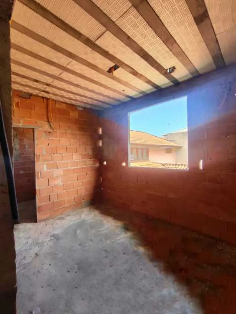 Casa, 6 quartos, 200 m² - Foto 25