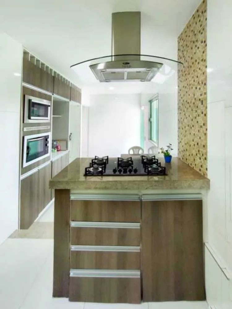 Casa, 3 quartos, 250 m² - Foto 23