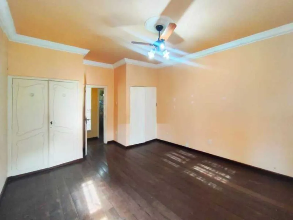 Casa, 8 quartos, 247 m² - Foto 15
