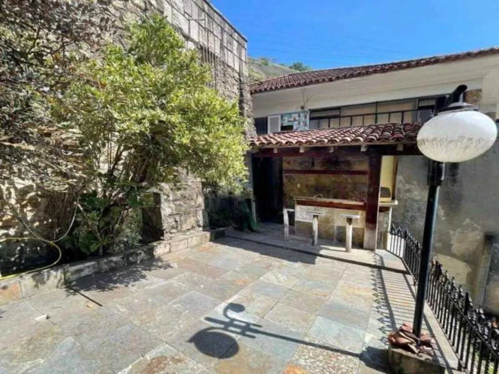 Casa, 8 quartos, 247 m² - Foto 30