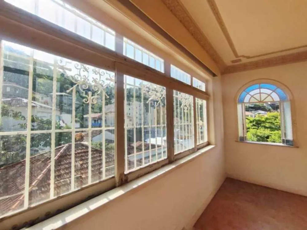 Casa, 8 quartos, 247 m² - Foto 6