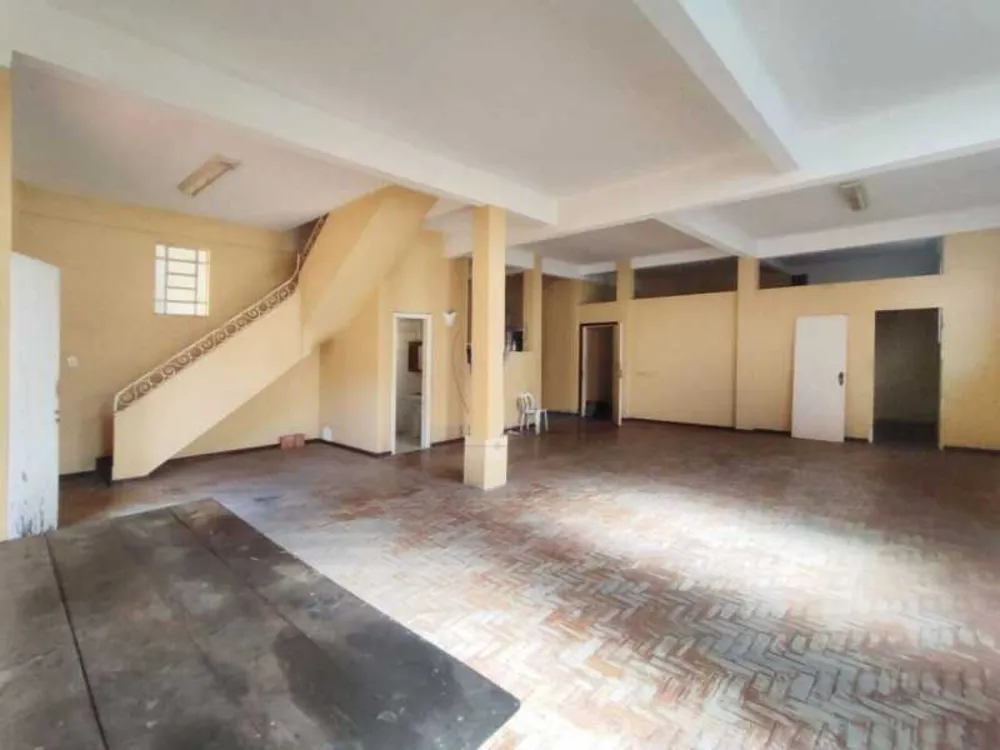 Casa, 8 quartos, 247 m² - Foto 27