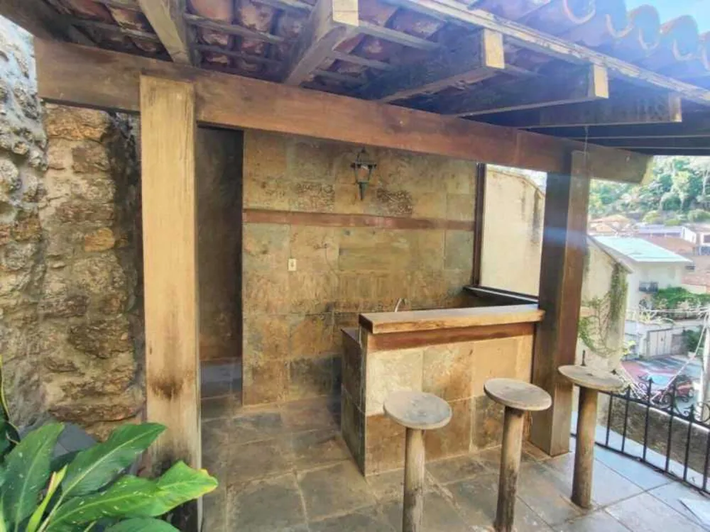 Casa, 8 quartos, 247 m² - Foto 21