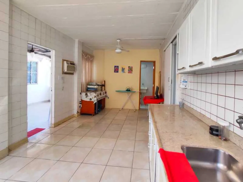 Casa, 4 quartos, 190 m² - Foto 3