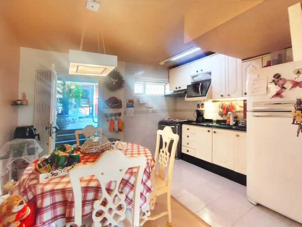 Casa, 3 quartos, 146 m² - Foto 4