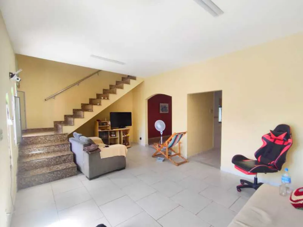 Casa, 3 quartos, 206 m² - Foto 7