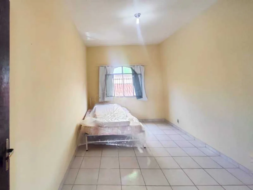 Casa, 3 quartos, 206 m² - Foto 2
