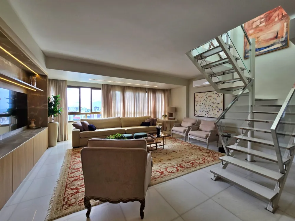 Apartamento, 4 quartos, 248 m² - Foto 2