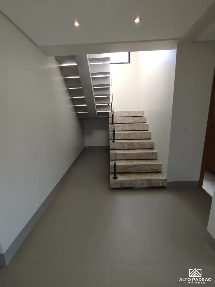 Casa, 4 quartos, 2614 m² - Foto 5