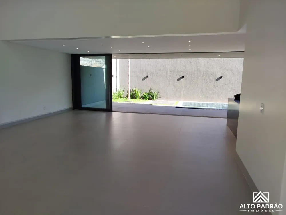 Casa, 4 quartos, 2614 m² - Foto 8