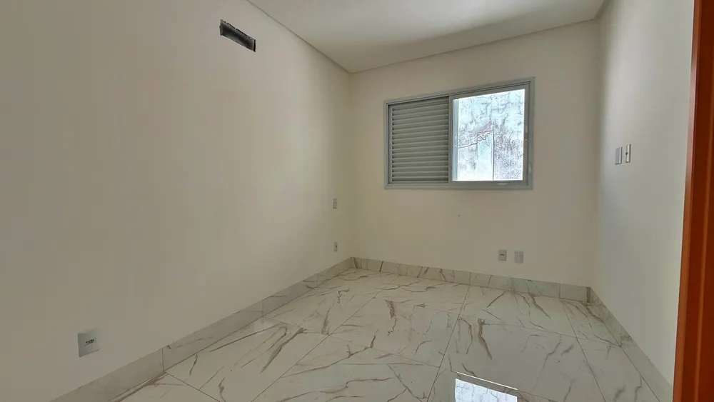 Casa, 3 quartos, 154 m² - Foto 2