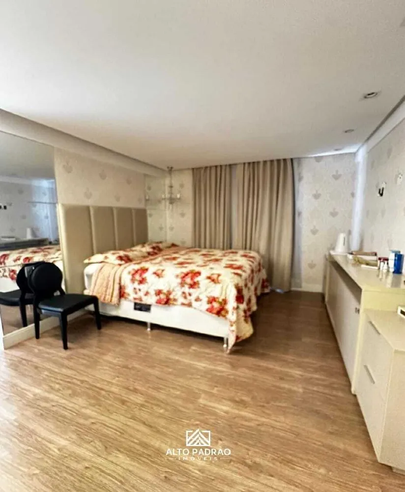 Apartamento, 4 quartos, 274 m² - Foto 2