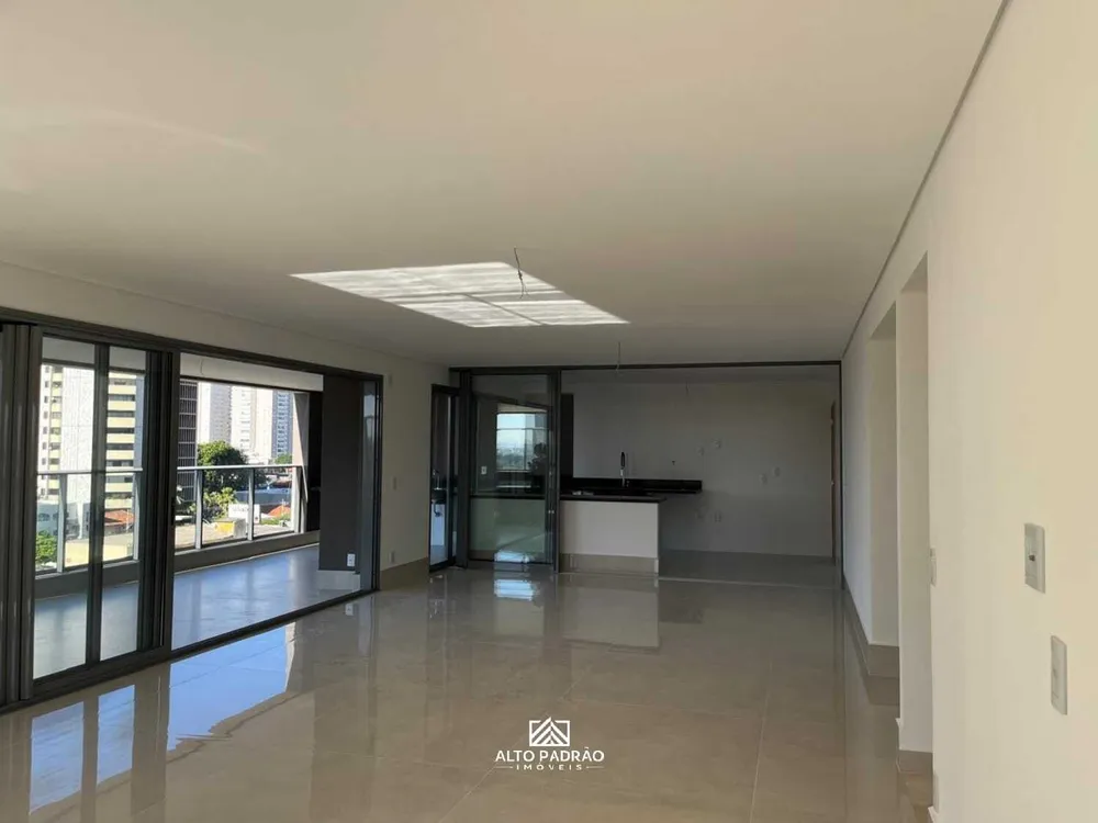 Casa, 4 quartos, 226 m² - Foto 1