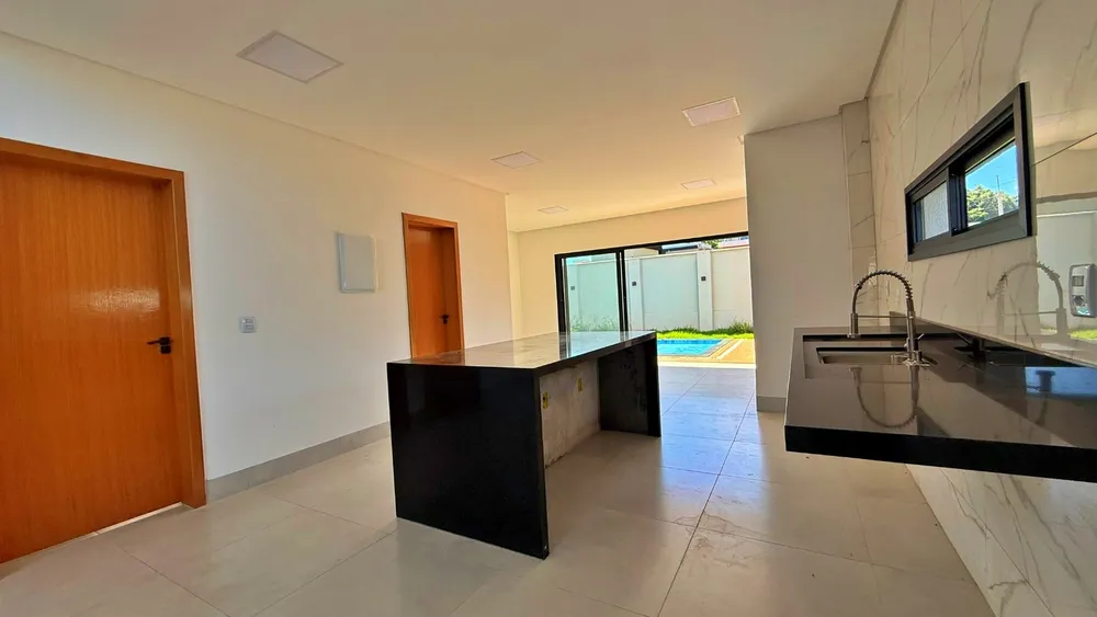 Casa, 4 quartos, 199 m² - Foto 3
