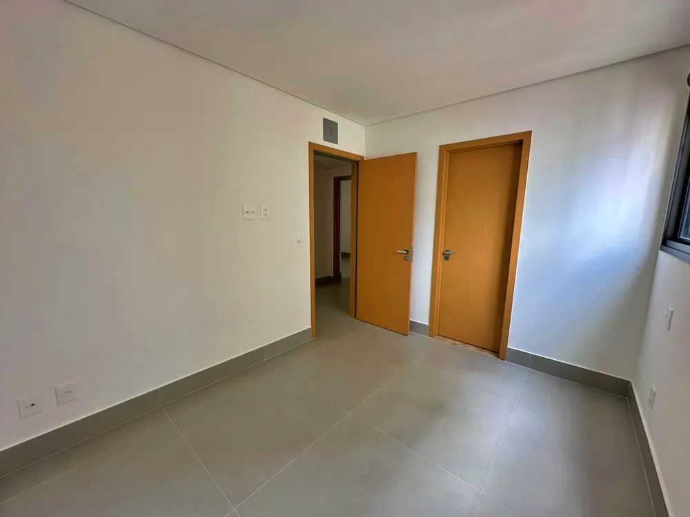Apartamento, 3 quartos, 160 m² - Foto 1