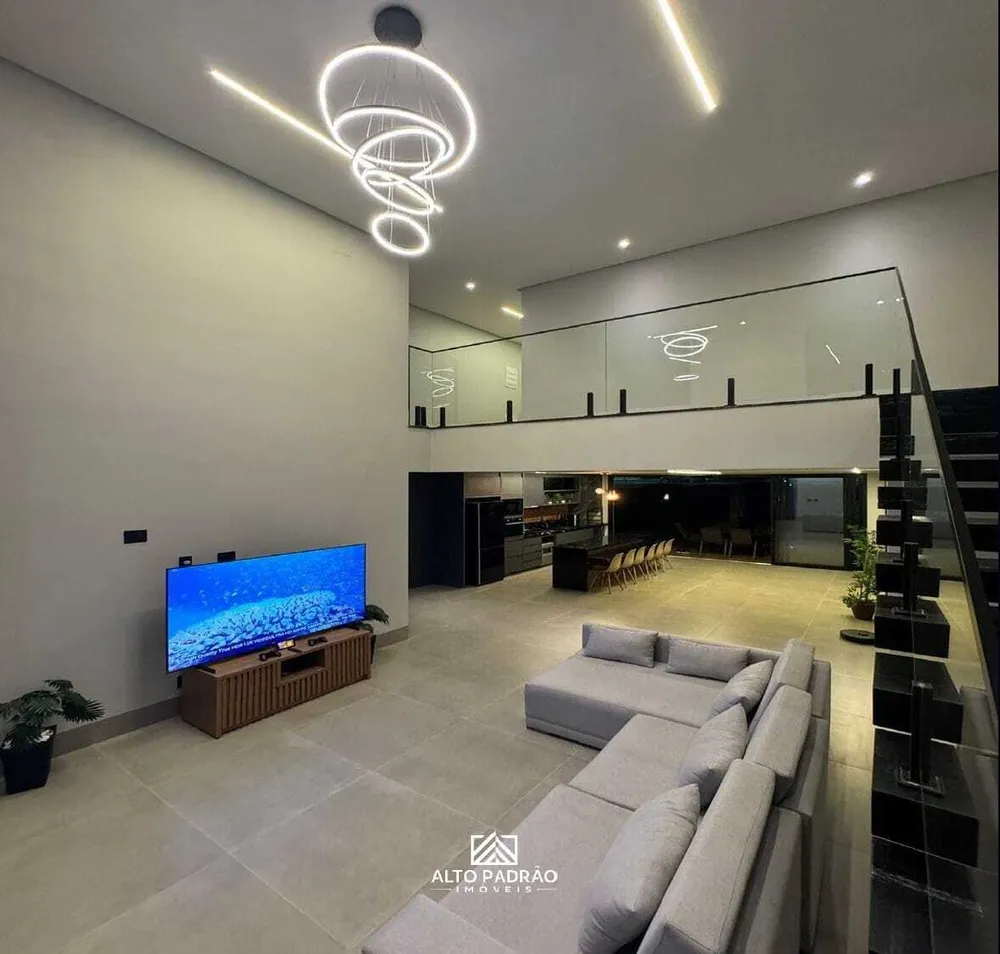 Casa, 3 quartos, 215 m² - Foto 2