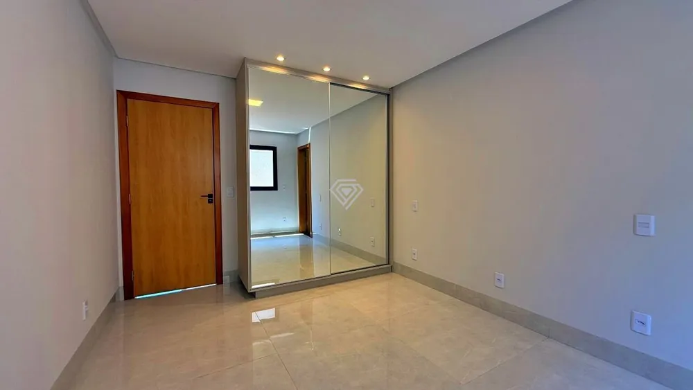 Casa, 4 quartos, 232 m² - Foto 6