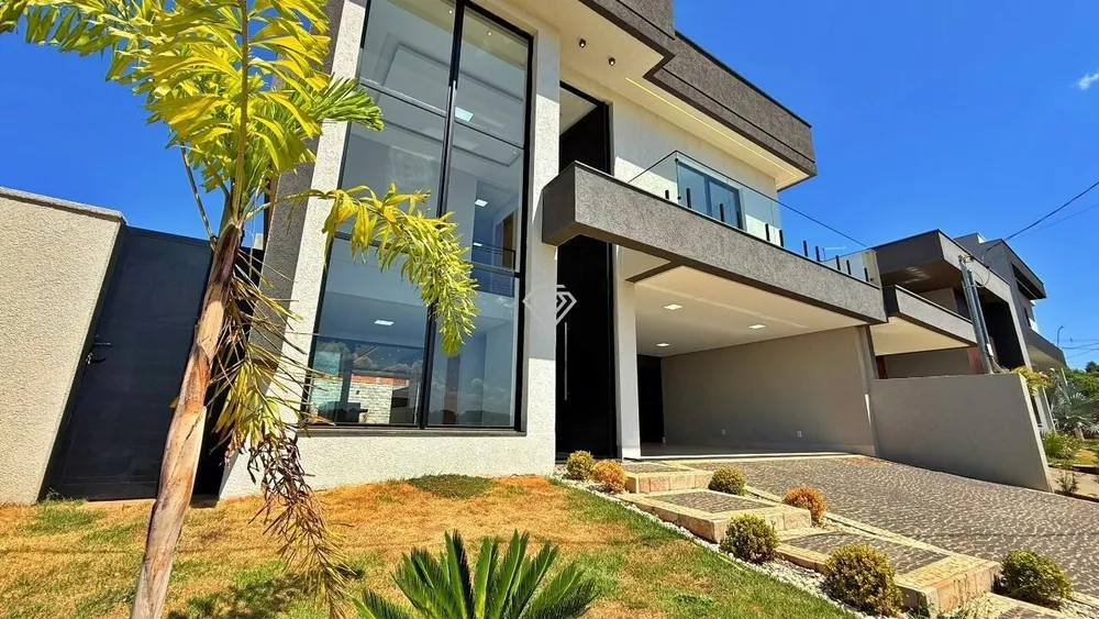 Casa, 4 quartos, 232 m² - Foto 1