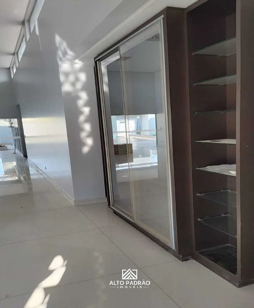 Casa, 4 quartos, 360 m² - Foto 1