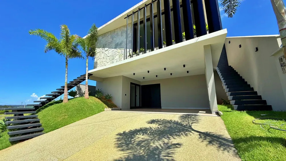 Casa, 4 quartos, 241 m² - Foto 2