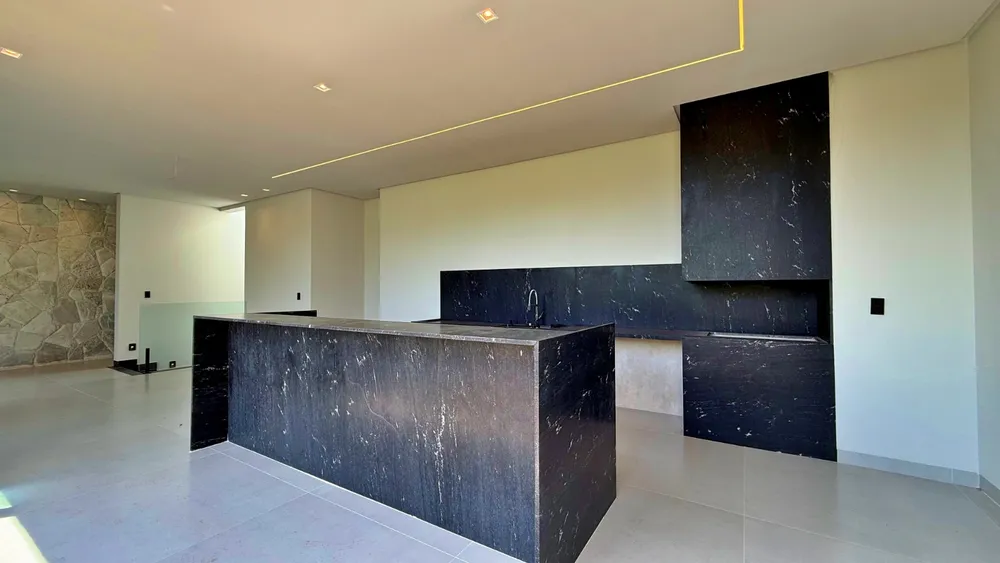 Casa, 4 quartos, 241 m² - Foto 9