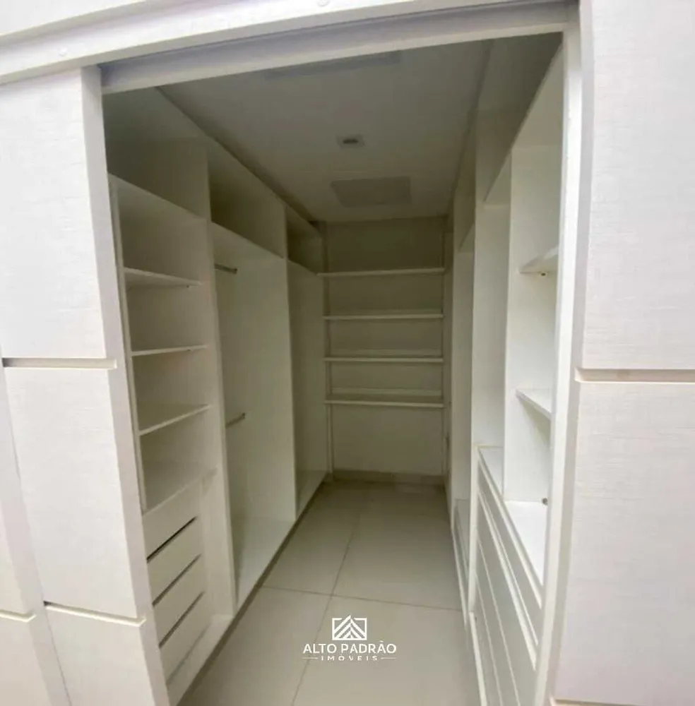 Apartamento, 3 quartos, 178 m² - Foto 1