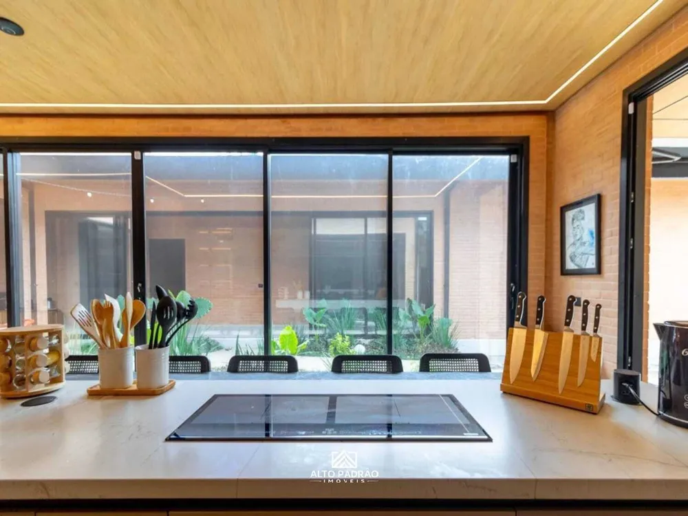 Casa, 4 quartos, 365 m² - Foto 4