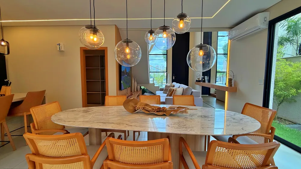Casa, 3 quartos, 189 m² - Foto 1