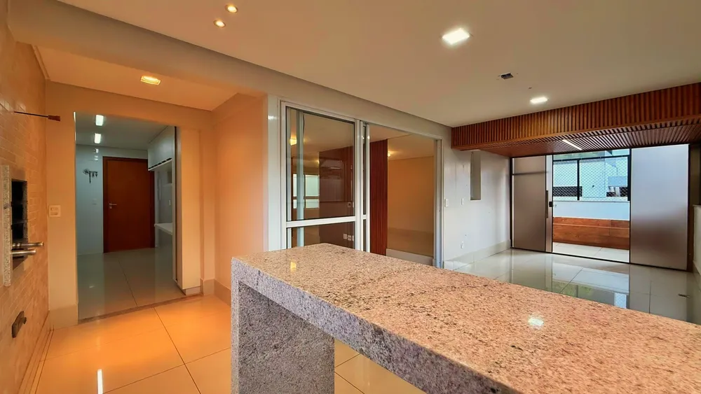 Apartamento, 3 quartos, 138 m² - Foto 1