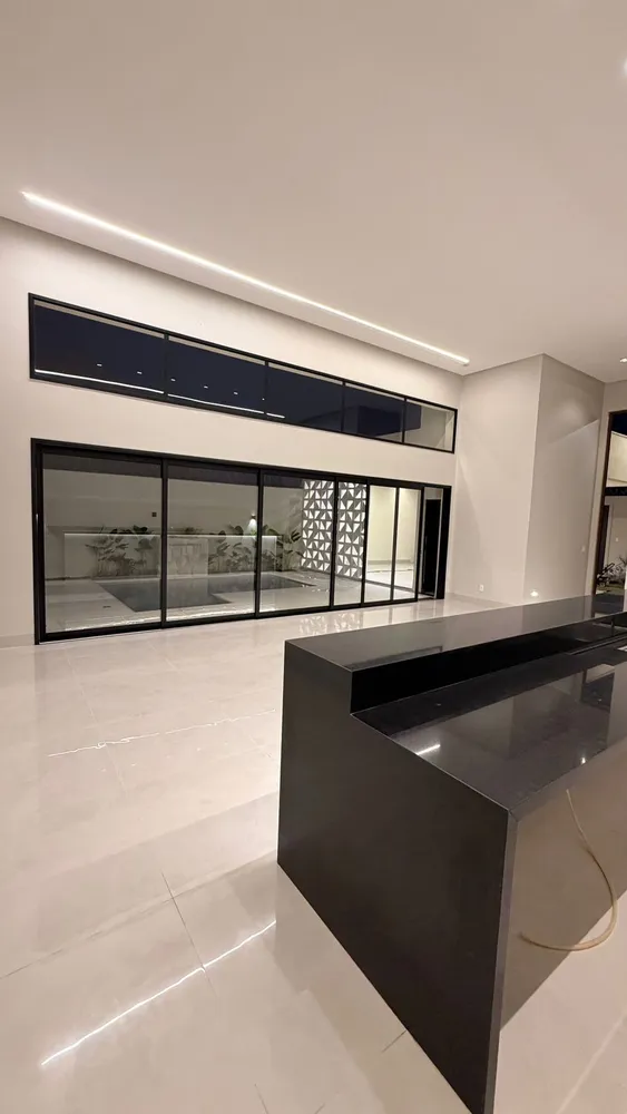 Casa, 4 quartos, 248 m² - Foto 11