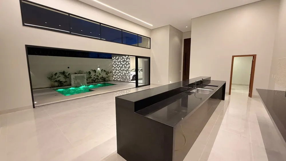 Casa, 4 quartos, 248 m² - Foto 9