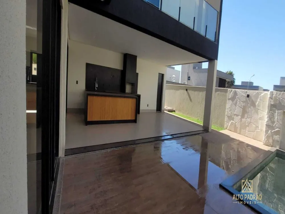 Casa, 3 quartos, 320 m² - Foto 1