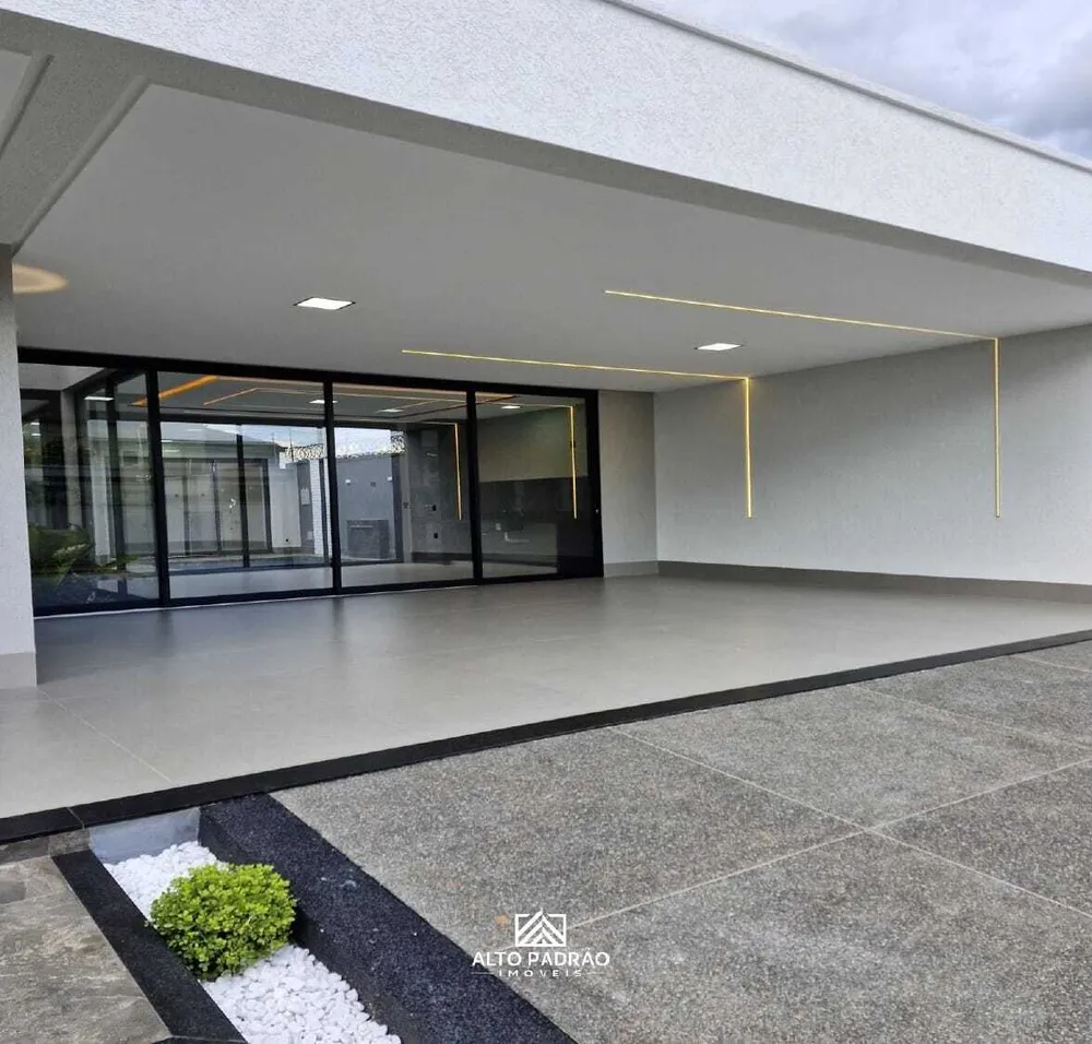 Casa, 4 quartos, 238 m² - Foto 3