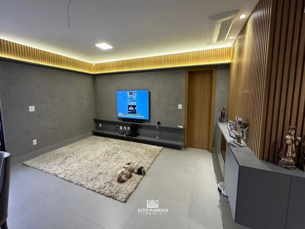 Apartamento, 3 quartos, 160 m² - Foto 1