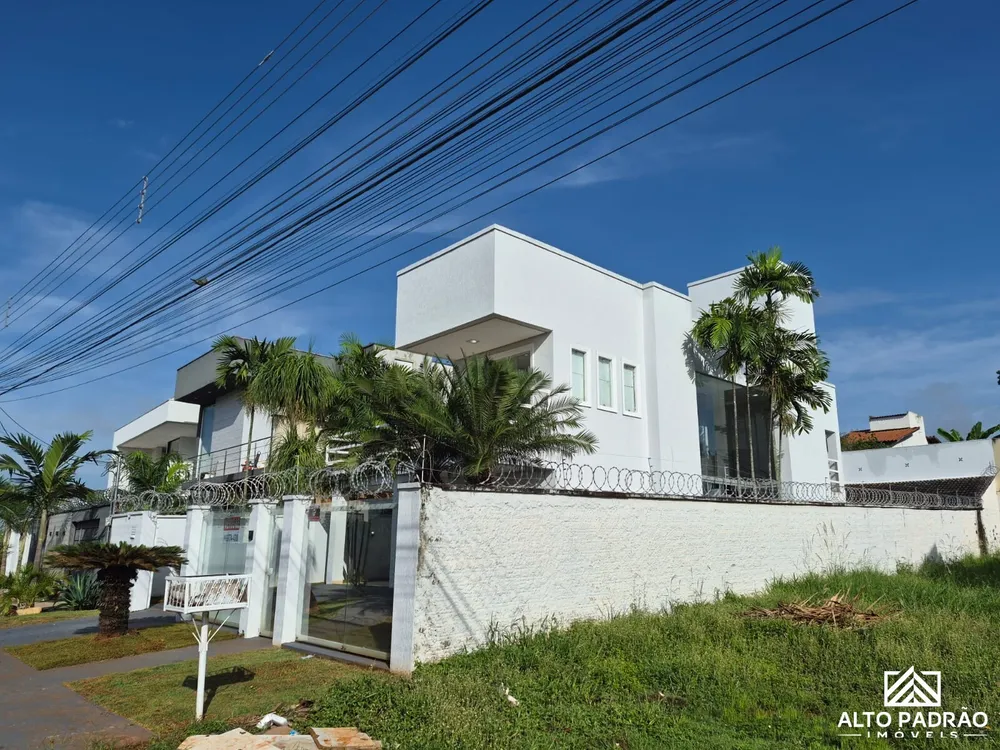 Casa, 3 quartos, 2518 m² - Foto 2