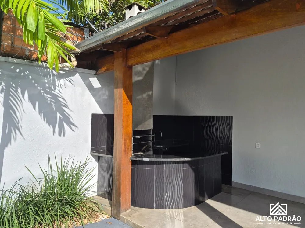 Casa, 3 quartos, 2518 m² - Foto 4