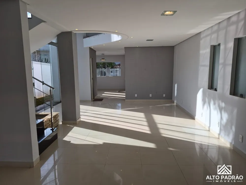 Casa, 3 quartos, 2518 m² - Foto 8