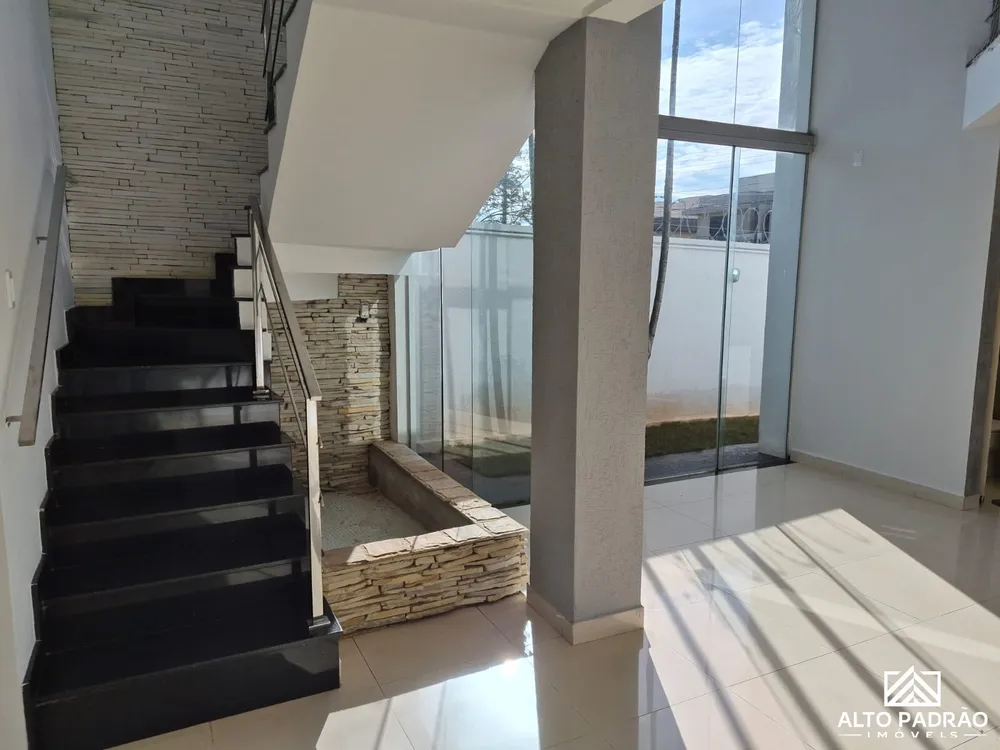 Casa, 3 quartos, 2518 m² - Foto 9
